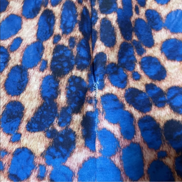 Ladies CAMEO Leopard Style Skirt Size S Small (8) Lined Zip Office Split Blue - Picture 7 of 7